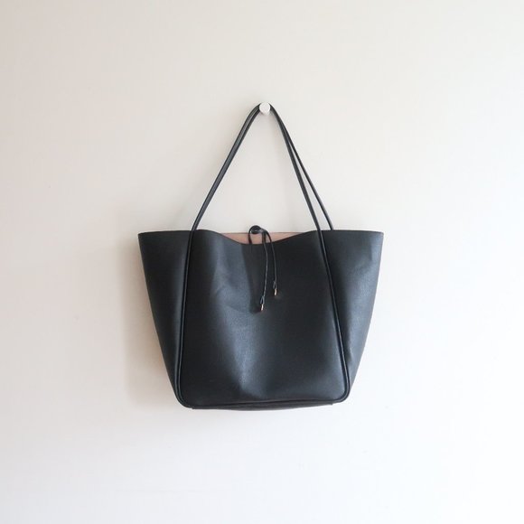 H&M Handbags - Vegan Leather Tote